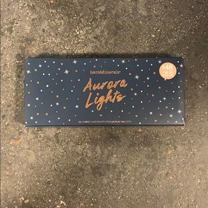 BareMinerals Aurora lights eye shadow
